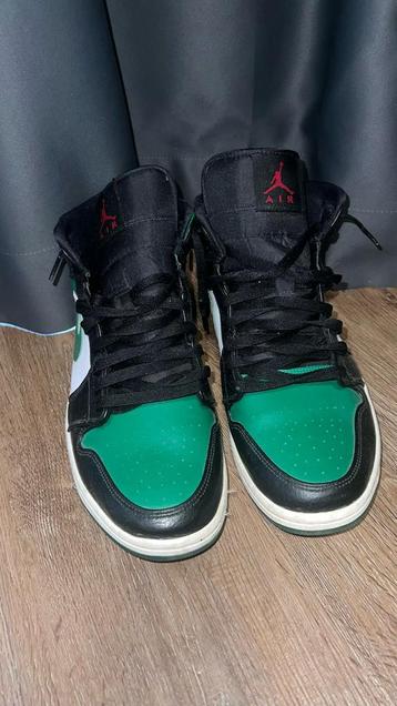 Jordan 1 mid pine green size 47 beschikbaar voor biedingen