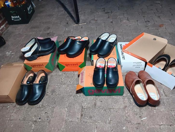 Nieuwe zweedse klompen diverse maten, Kleding | Heren, Schoenen, Nieuw, Klompen, Zwart, Ophalen of Verzenden