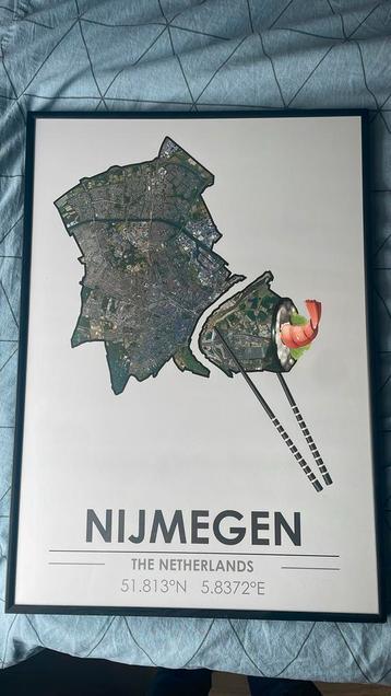 Unieke poster Nijmegen | plattegrond ingelijst beschikbaar voor biedingen