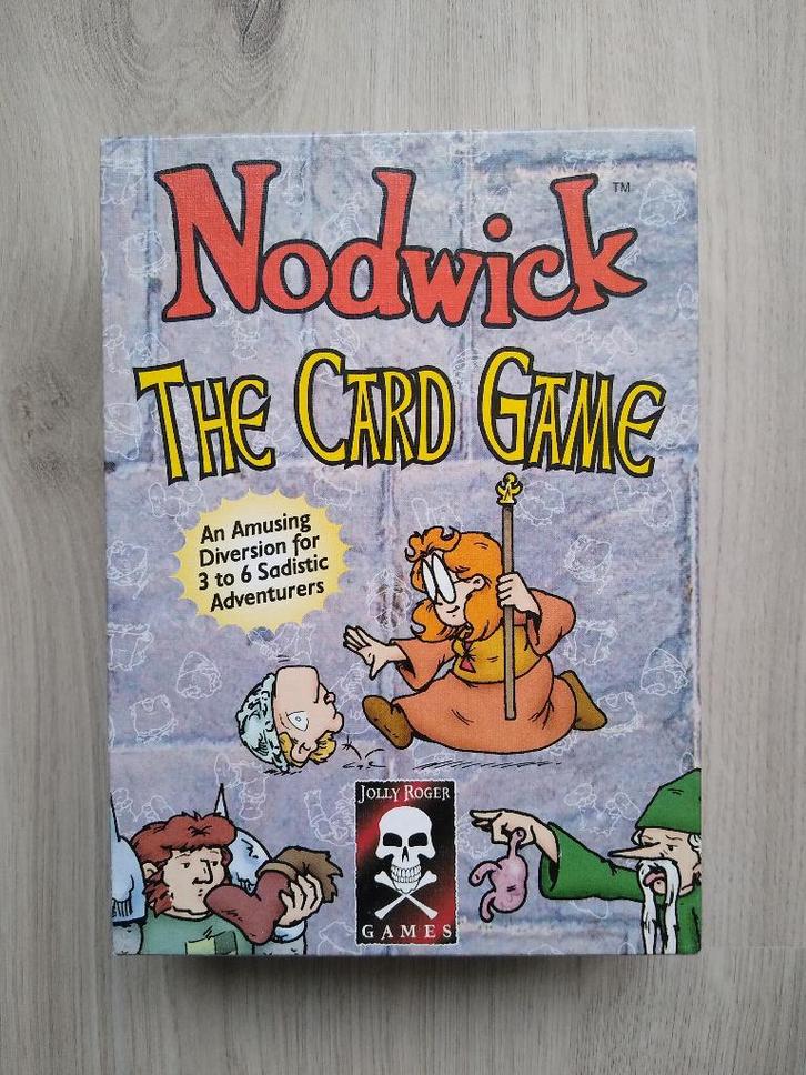 Nodwick kaartspel, Hobby en Vrije tijd, Gezelschapsspellen | Kaartspellen, Zo goed als nieuw, Drie of vier spelers, Vijf spelers of meer