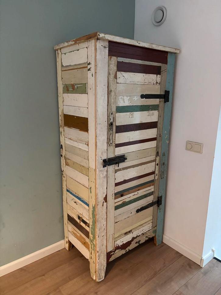 Stoere Sloophouten Kast - Uniek Item!, Huis en Inrichting, Kasten | Buffetkasten, Gebruikt, 100 tot 150 cm, 50 tot 100 cm, 25 tot 50 cm