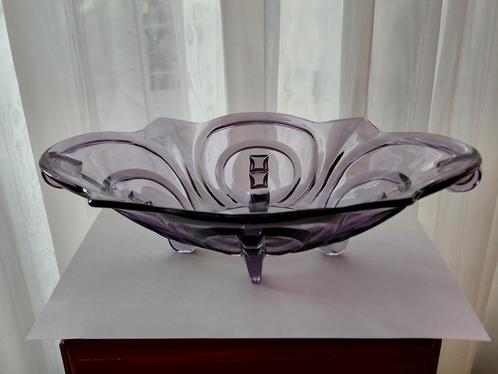 vintage / Art Deco schaal August Walter & Sohne Irene  lila, Antiek en Kunst, Antiek | Glas en Kristal, Ophalen of Verzenden