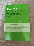 Herziene Woordenlijst Nederlandse Taal, Ophalen of Verzenden, Zo goed als nieuw, Overige uitgevers, Nederlands