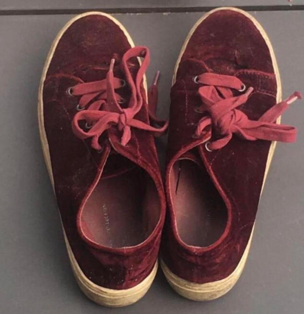 Zara Bordeaux Rode Fluwelen Sneakers Maat 37, Ophalen of Verzenden, Sneakers of Gympen, Gedragen, Rood