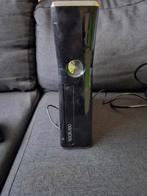 Xbox 360 met diverse spelletjes en 2 controllers, Spelcomputers en Games, Spelcomputers | Xbox 360, Met 2 controllers, Ophalen of Verzenden