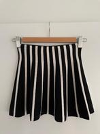 H&M rokje zwart wit gestreept | 110 - 116 | rok, Ophalen, Gebruikt, Meisje, H&M
