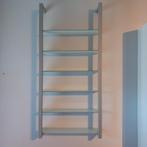 Metalen wandrek met 6 glasplaten, Ophalen