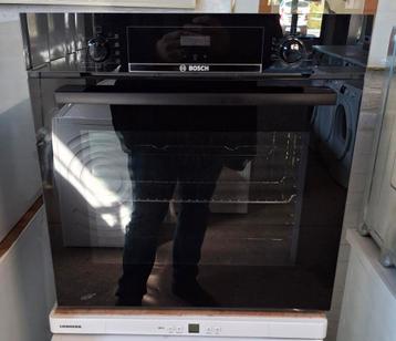 Bosch inbouw oven in nieuw staat 1 jaar oud  beschikbaar voor biedingen