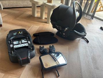 Mima iZi Go Modular X1 + isofix , adapters en spiegel beschikbaar voor biedingen