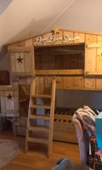 Huisjes model stapelbed, Kinderen en Baby's, Kinderkamer | Stapelbedden en Hoogslapers, Ophalen, Zo goed als nieuw, Stapelbed