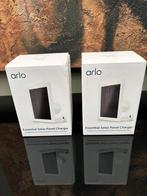2 Arlo Essential Gen 2 zonnepanelen nieuw, Ophalen, Zo goed als nieuw