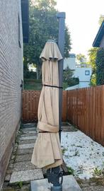 Beige zweef parasol 3,5m (defect), Tuin en Terras, Parasols, Ophalen, Kantelbaar, Gebruikt, Zweefparasol