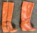 Camilla Norrback Laarzen - Maat 39 (valt als 40), Kleding | Dames, Ophalen of Verzenden, Zo goed als nieuw, Bruin, Hoge laarzen