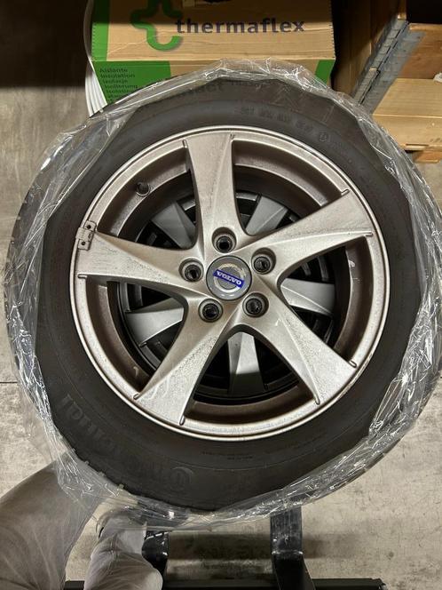 Velgen met Banden voor Volvo S60 2x en Kia Cee'd, Auto-onderdelen, Banden en Velgen, Banden en Velgen, Winterbanden, 16 inch, 205 mm