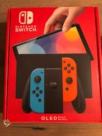 NINTENDO SWITCH OLED + Case + Mario Kart 8 deluxe, Spelcomputers en Games, Spelcomputers | Nintendo Switch, Met games, Zo goed als nieuw