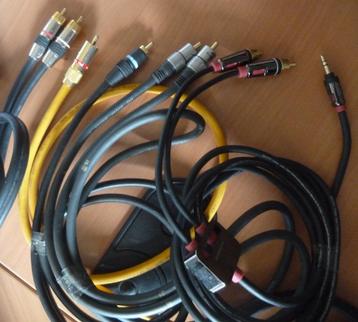 9 Hoogwaardige Audio Kabels (van den Hul/Monster/etc.) beschikbaar voor biedingen