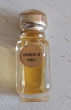 Oud flesje parfum Givenchy II, Ophalen of Verzenden, Zo goed als nieuw, Miniatuur, Gevuld