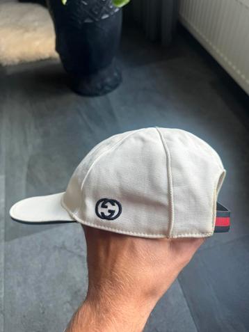 Gucci pet maat s orgineel beschikbaar voor biedingen