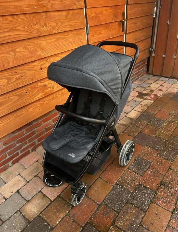 Britax romer b-agile buggy, Kinderen en Baby's, Buggy's, Zo goed als nieuw, Ophalen