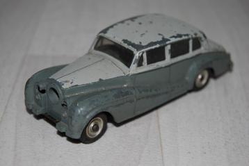 Dinky Toys Meccano Rolls Royce Silver Wraith No. 150 beschikbaar voor biedingen