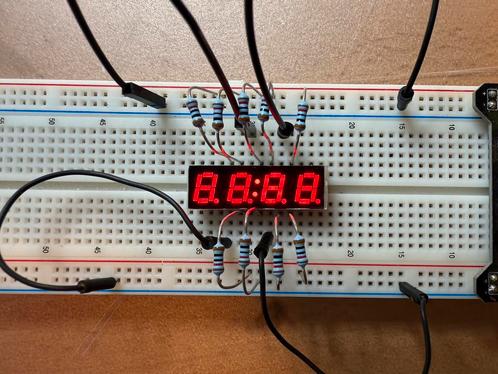 4x 7-segment “clock” display met dubbele punt 0.28”/7,1mm, Hobby en Vrije tijd, Elektronica-componenten, Zo goed als nieuw, Ophalen of Verzenden