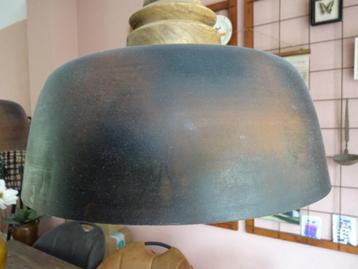 Hanglamp industrieel, metaal/roest/hout, i.z.g.st. beschikbaar voor biedingen