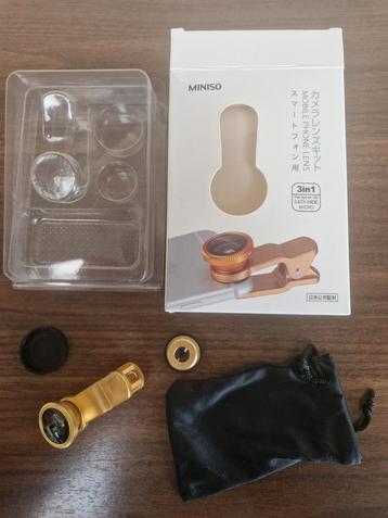 3-in-1 Smartphone Lens Kit  beschikbaar voor biedingen