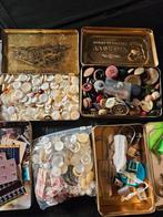 Veel oude knopen, Hobby en Vrije tijd, Naaien en Fournituren, Ophalen, Zo goed als nieuw, Knoop of Knopen