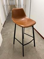 DUTCHBONE FRANKY Lage leren barstoel Bruin, Huis en Inrichting, Barkrukken, Ophalen, Gebruikt, Met voetsteun, 60 tot 90 cm