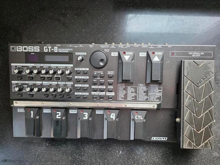 Boss GT-8 Gitaar Effecten Processor, Muziek en Instrumenten, Effecten, Gebruikt, Multi-effect, Ophalen of Verzenden
