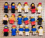 (2) vintage minifigures Lego, Ophalen of Verzenden, Zo goed als nieuw, Losse stenen, Lego