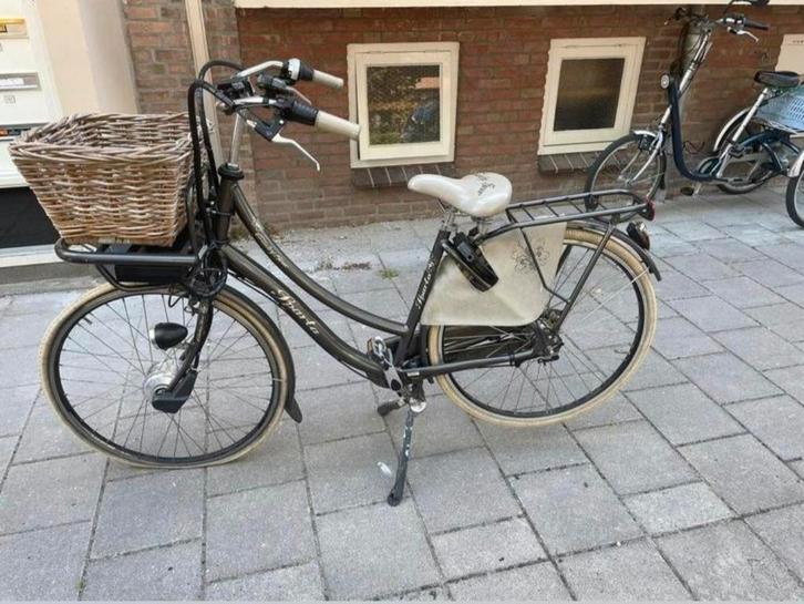 Sparta Damesfiets elektrisch met Mand, Fietsen en Brommers, Fietsen | Dames | Omafietsen, Gebruikt, 47 tot 50 cm, Handrem, Versnellingen