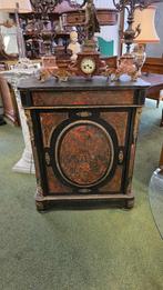 Antieke boulle kast, Ophalen