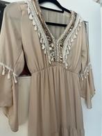 Beige maxi jurk, Maat 38/40 (M), Beige, Ophalen of Verzenden, Zo goed als nieuw