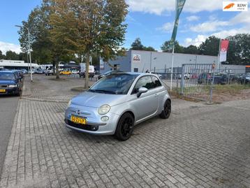 Fiat 500 1.4-16V Lounge beschikbaar voor biedingen