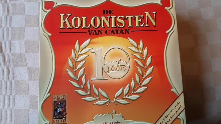 bordspellen catan basisspel + 56 uitbreiding 10 jaar editie, Hobby en Vrije tijd, Gezelschapsspellen | Bordspellen, Nieuw, Een of twee spelers