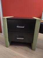 Zwart-groen nachtkastje, Ophalen, Overige materialen, Minder dan 45 cm, Zo goed als nieuw
