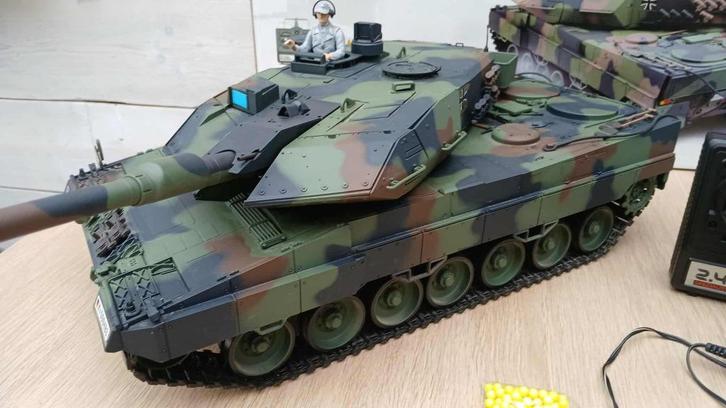 Leopard 2a6 1/16, Hobby en Vrije tijd, Modelbouw | Auto's en Voertuigen, Zo goed als nieuw, Tank, Groter dan 1:32, Overige merken