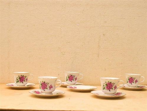 11 delig HP porseleinen kop en schotels 44753, Huis en Inrichting, Keuken | Servies, Gebruikt, Kop(pen) en/of Schotel(s), Overige stijlen