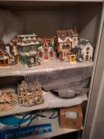 Kersthuisjes en toebehorem lumax. Met verlichting en entoura, Ophalen of Verzenden, Zo goed als nieuw