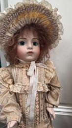 replica porselein poppen, Verzamelen, Ophalen, Zo goed als nieuw, Pop