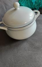 Oude soepterrine, Huis en Inrichting, Keuken | Potten en Pannen, Ophalen of Verzenden, Overige materialen, Overige typen