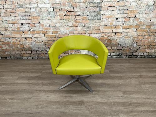 Montis Turner groen bij TheReSales, Huis en Inrichting, Fauteuils, Zo goed als nieuw, Leer, Metaal, 75 tot 100 cm, Minder dan 75 cm