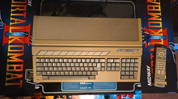 Atari Falcon 030 beschikbaar voor biedingen