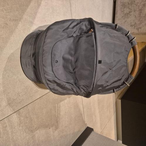 Mutsy reiswieg Igo geschikt voor Mutsy kinderwagen, Kinderen en Baby's, Overige Kinderen en Baby's, Zo goed als nieuw, Ophalen