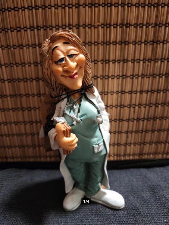 Comical world of Stratford dokter 15 cm, Verzamelen, Beelden en Beeldjes, Ophalen of Verzenden, Nieuw, Mens