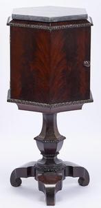 Antiek Biedermeier mahonie nachtkasje, Ophalen