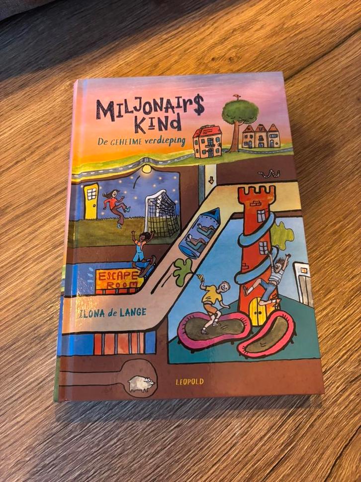Ilona de Lange - Miljonairskind - De geheime verdieping, Boeken, Kinderboeken | Jeugd | 10 tot 12 jaar, Zo goed als nieuw, Ophalen of Verzenden