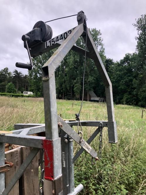 Support steun hijslier stortkoker hijsbok renovatie, Doe-het-zelf en Verbouw, Gereedschap | Overige machines, Gebruikt, Ophalen of Verzenden