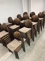 Partij 69 x vintage houten stapelstoelen, Ophalen, Hout, Gebruikt, Bruin